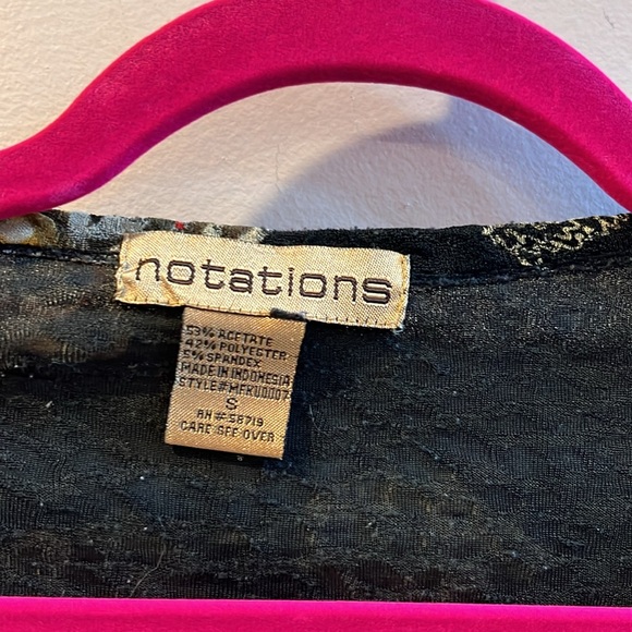 Women’s Small Notations 3/4 Length Sleeve Top Black w/Floral Pattern Side Slits - Picture 2 of 4